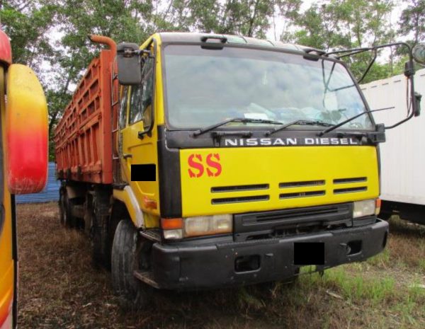 1 unit Rebuild NISSAN CV450 Lorry Tipper [2008]