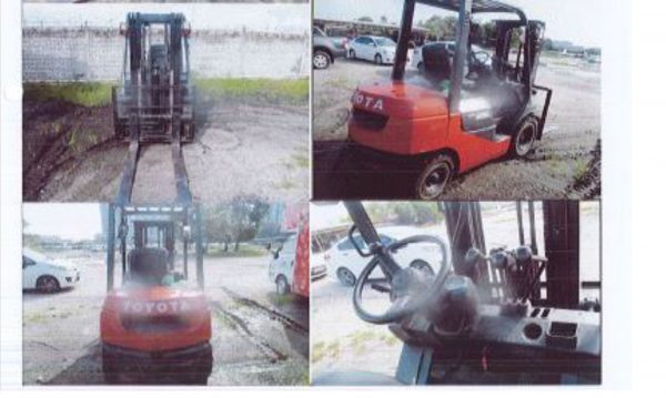 1 unit TOYOTA 7FG25 FORKLIFT [2017] - Image 2