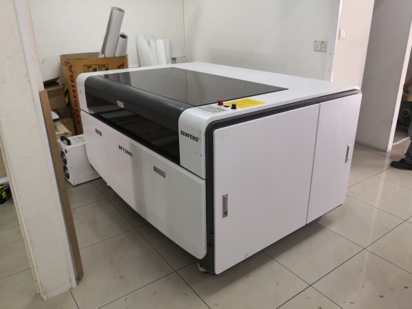 1 unit LASER ENGRAVING SF1390I and CUTTING MACHINE [2019]